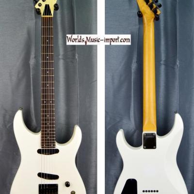 VENDUE... FERNANDES Stratocaster TEG-50 