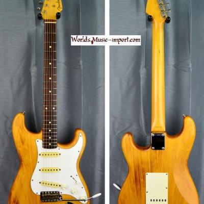 VENDUE.. Fender Stratocaster ST'62 