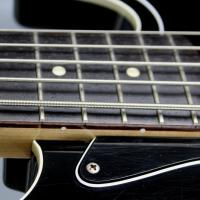 Fender ajb v 5 strings black japan japon 36 
