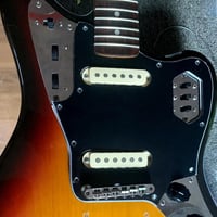 Fender jaguar jg66 85 japon japan 8 