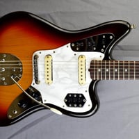 Fender jaguar jg66 85 japon japan 9 