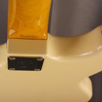 Fender mustang bass mb98sd white japon japan 8 