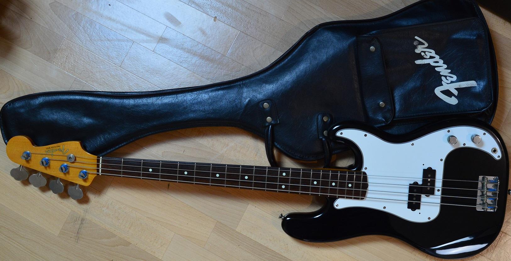 V E N D U E FENDER Precision Bass PB'62 1984 - black