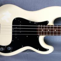 Fender precision bass pb 70 us owhite japan 20 
