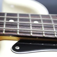 Fender precision bass pb 70 us white japan japon 8 