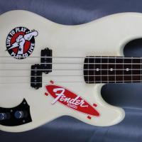 Fender precision bass pb130 wh 5 japan import takeshi ueda 31 