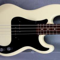Fender precision bass pb62 white japan import 2 
