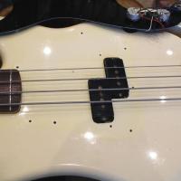Fender precision bass pb62 white japan import 32 
