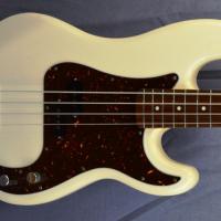 Fender precision bass pb70 us vwh japan japon 9 