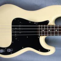 Fender precision bass pb70 us wh japan 10 