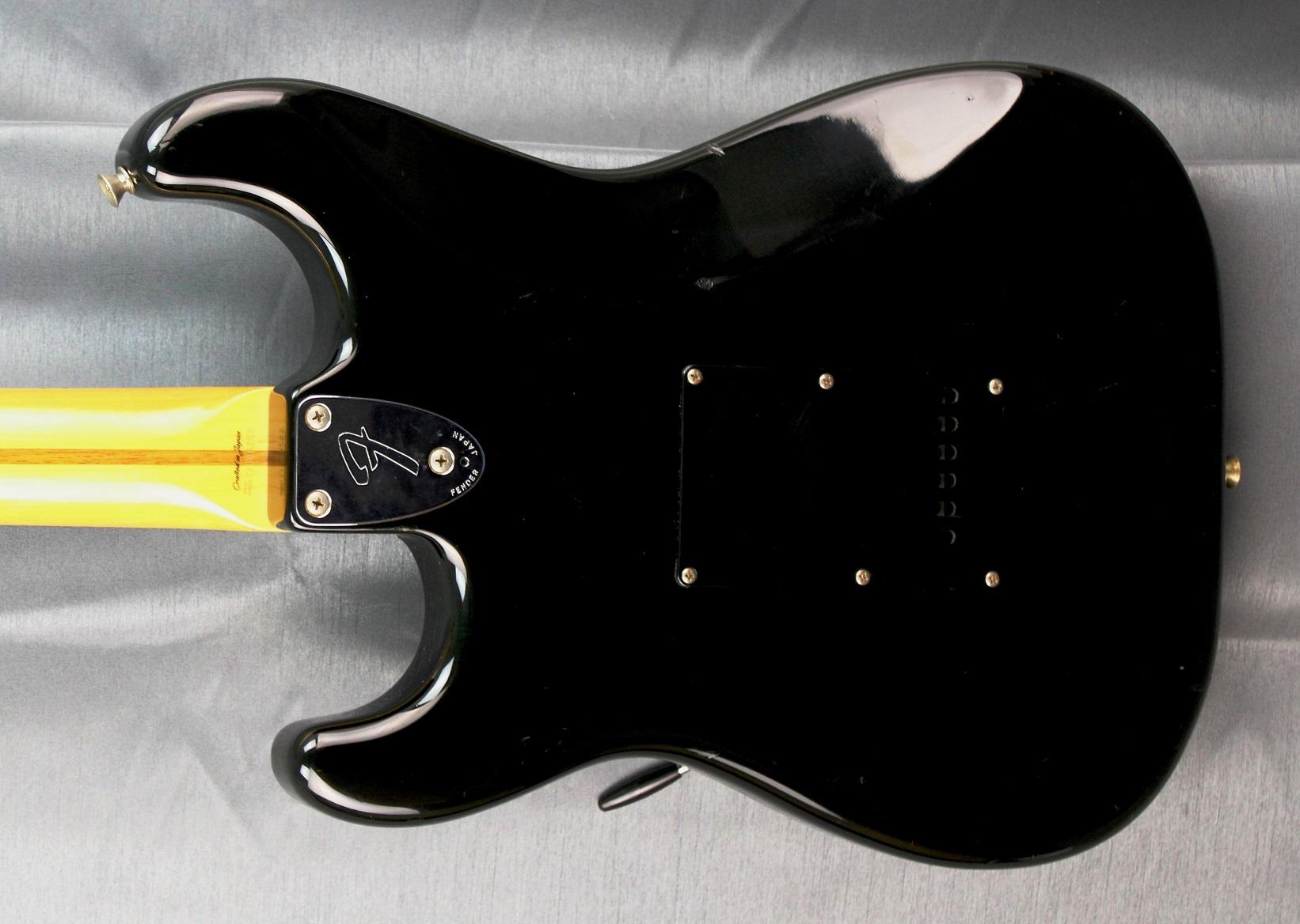 Fender st 72 us black 1997 japan import 1 