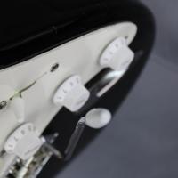 Fender stratocaster st 57 us black 2004 japan import 11 