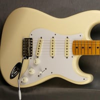 Fender stratocaster st50s vwhite st57 japon japan 5 