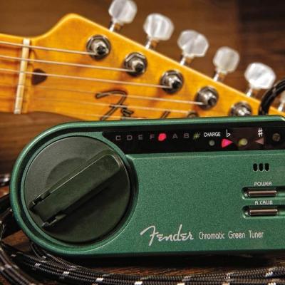 FENDER Accordeur écologique chromatique GREEN TUNER 