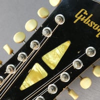 Gibson b 45 12 1965 35 