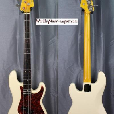 V E N D U E... FENDER Precision bass PB'62 VWH 2000 japon import *OCCASION*