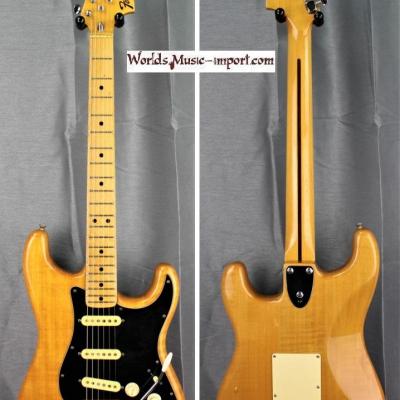V E N D U E... FERNANDES BURNY Stratocaster Custom ST'71 1975 ASH VNT Gloss japon import *OCCASION*